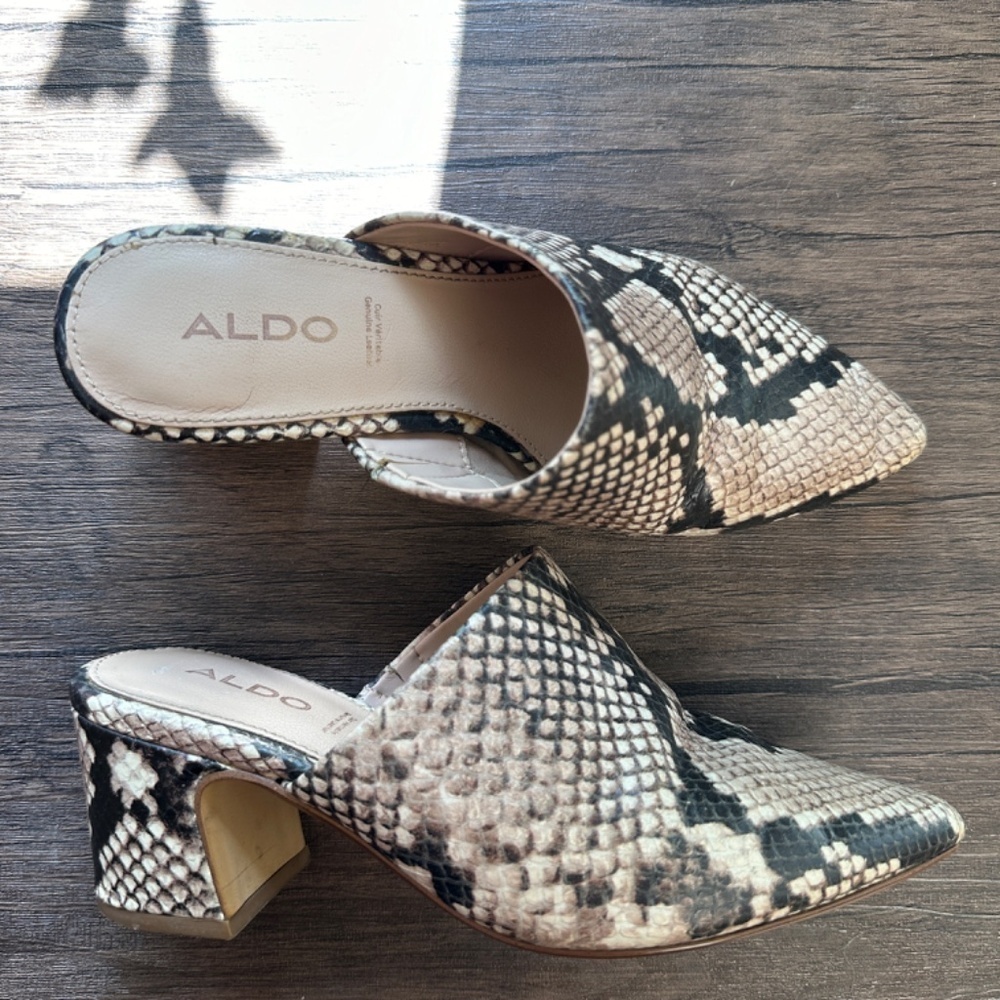 *ALDO* Brown x Tan Reptile Print Pointed Toe Heels Size 5